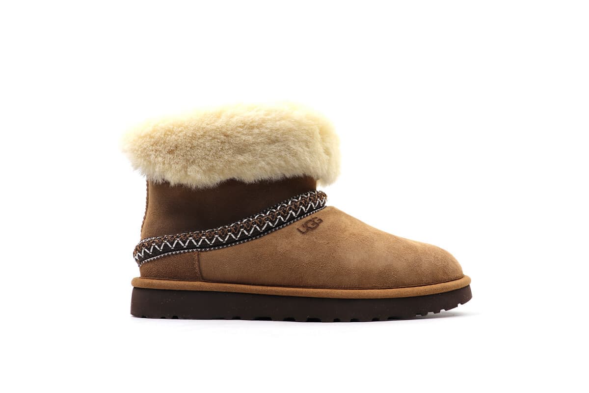UGG Classic Short Cresent Коричневый — фото 5