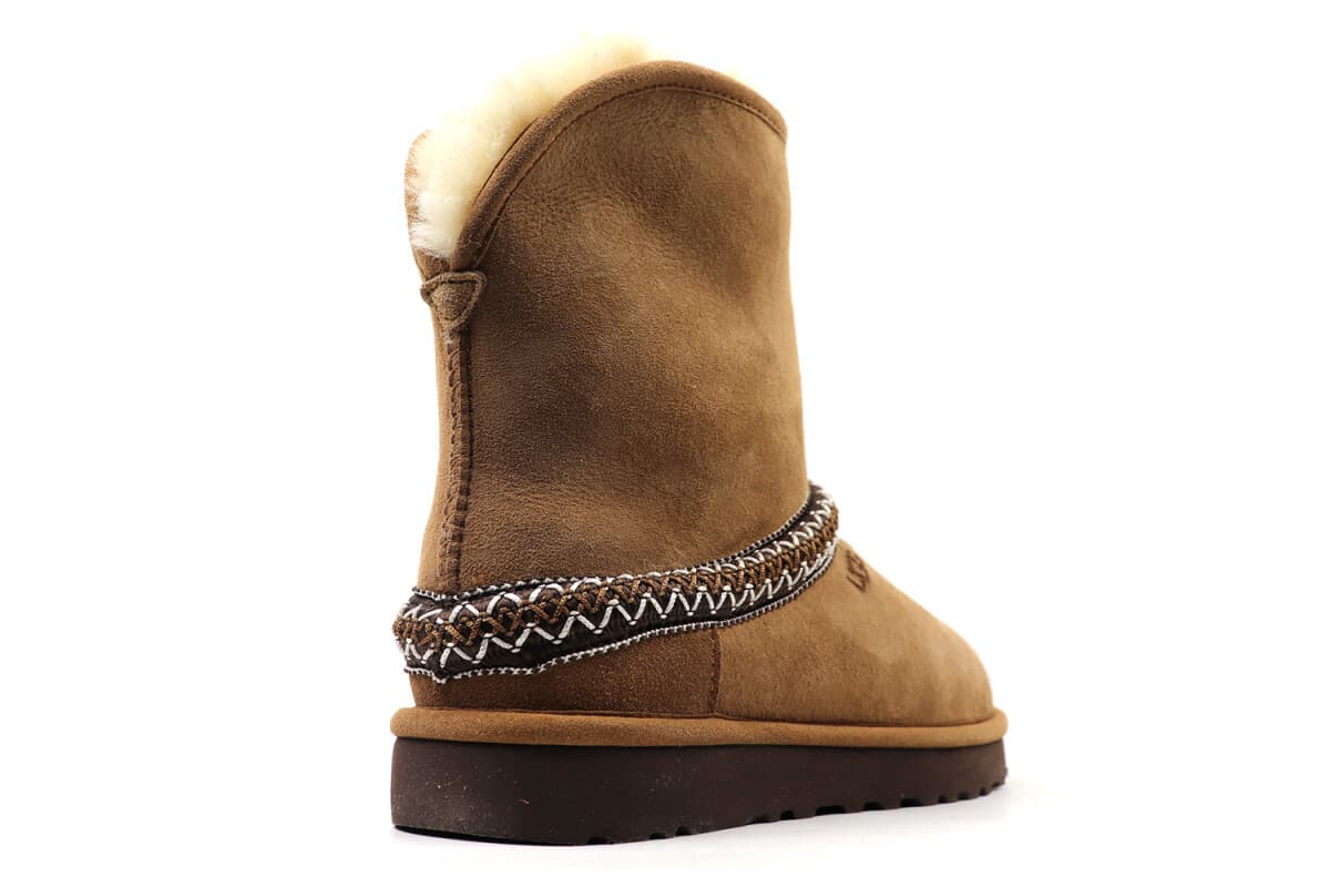 UGG Classic Short Cresent Коричневый — фото 6