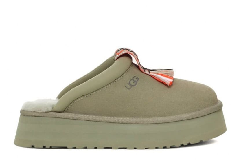 Зелёный