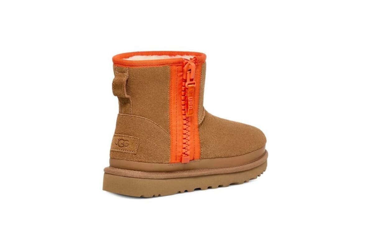 UGG Classic Mini Zipper Tape Logo Boot Коричневый — фото 3